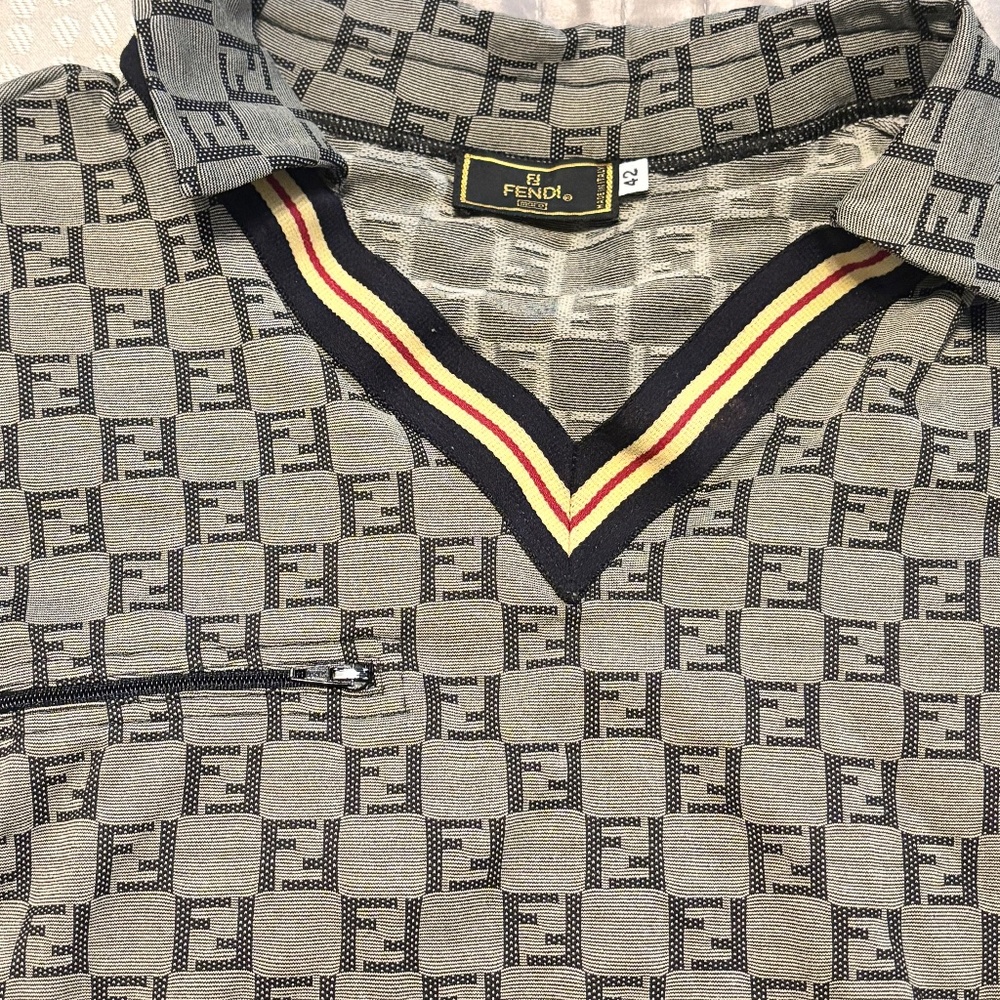 90s Fendi Zucca Polo - Picture 3 of 7
